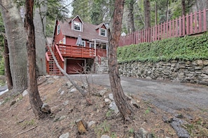House (2 Bedrooms) | Interior - Vintage 'snow White' Cottage ~ 2 Miles to Village! (Lake Arrowhead)