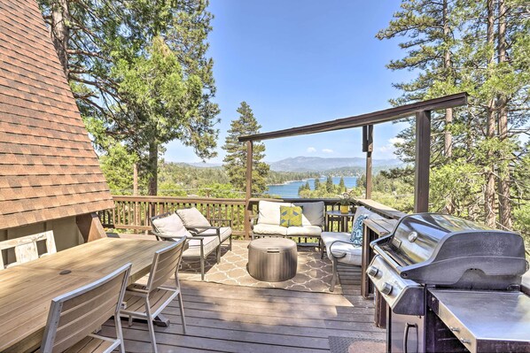 Rumah (6 Bedrooms) | Tempat makan outdoor