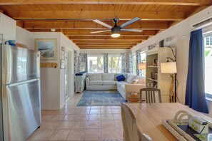 House (1 Bedroom) | Interior