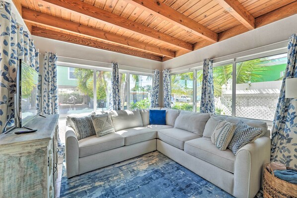 House (1 Bedroom) | Front of property