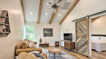 Cottage (1 Bedroom) | Interior