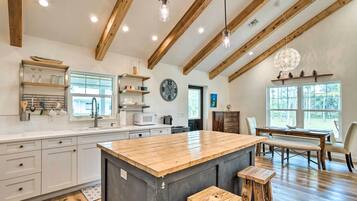 Cottage (1 Bedroom) | Interior