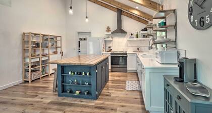 Trendy Palm City Cottage w/ Porch on 5 Acres!