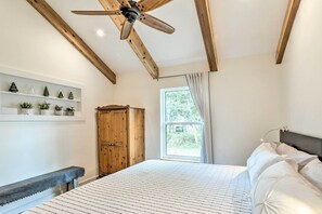 Cottage (1 Bedroom) | Interior - Trendy Palm City Cottage w/ Porch on 5 Acres! (Palm City)