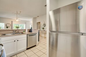 Apartment (3 Bedrooms) | Interior - Patio + Pool Access: Townhome < 9 Mi to Disney! (Kissimmee)