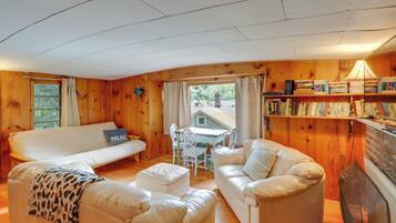 Cottage (1 Bedroom) | Interior
