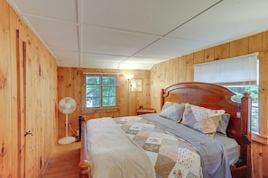 Cottage (1 Bedroom) | Interior - Rustic Berkshires Cottage at Lake Buel w/ Kayaks! (Great Barrington)