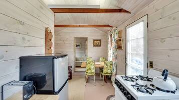 Cottage (1 Bedroom) | Interior