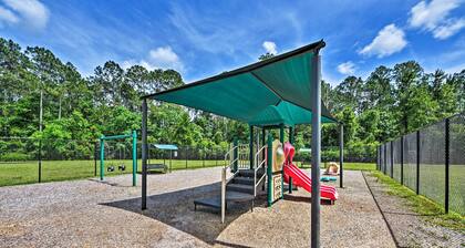 Jax Home w/ Yard - 10 Mi to Adventure Landing!