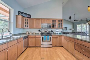 House (3 Bedrooms) | Interior - Lakefront Crystal River Home w/ Private Dock! (Crystal River)