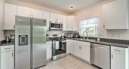 Sunny Abode < 1 Mi to Peace River Preserve!