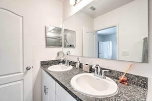 House (3 Bedrooms) | Interior - Sunny Abode < 1 Mi to Peace River Preserve! (Punta Gorda)