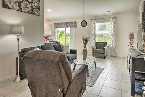 Interior - Sunny Abode < 1 Mi to Peace River Preserve! (Punta Gorda)