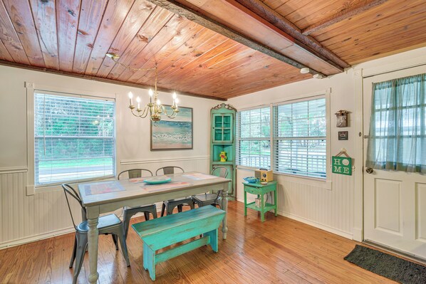 Cottage (2 Bedrooms) | Interior