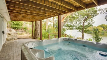 Cottage (3 Bedrooms) | Interior