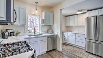 Cottage (3 Bedrooms) | Interior