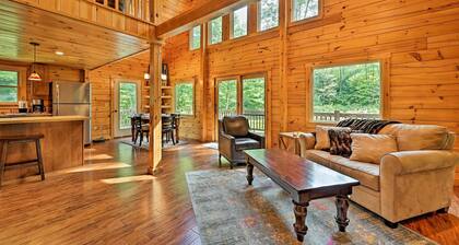 Private Chester Home w/ Deck, Mins to Skiing!