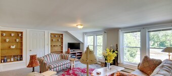 Manchester Center Retreat w/ Mtn View, Near Skiing