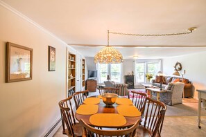 Apartment (2 Bedrooms) | Interior - Manchester Center Retreat w/ Mtn View, Near Skiing (Manchester Center)