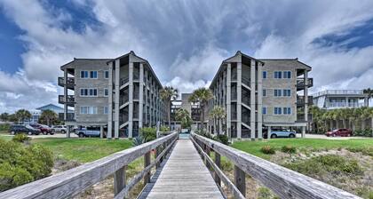 Ocean-view Fernandina Condo w/ Pool, Beach Access!