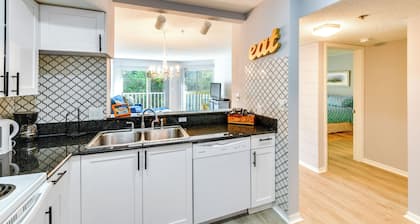 Walk to Beach: Home w/ Porch on Anna Maria Island!