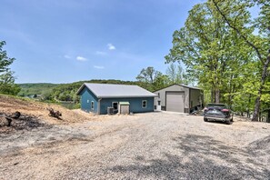 Interior - Lake Views, Fire Pit! Blue Cabin Ozarks Getaway (Camdenton)
