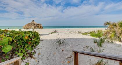 Gulf Getaway With Porch + Direct Beach Access!