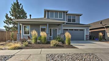 Nhà (3 Bedrooms) | Mặt tiền nơi lưu trú