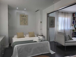 2 bedrooms, iron/ironing board, travel cot, free WiFi - Atico-loft Mompó. Lujo Marítimo (València)