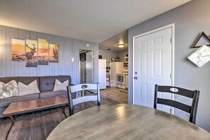 Apartment (1 Bedroom) | Interior - Brian Head Condo: Walk to Lifts + Reservoir! (Brian Head)