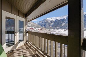 Apartment (2 Bedrooms) | Interior - Copper Mountain Resort Condo on Golf Course! (Copper Mountain)