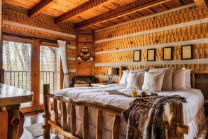 2 slaapkamers, een strijkplank/strijkijzer, wifi, beddengoed