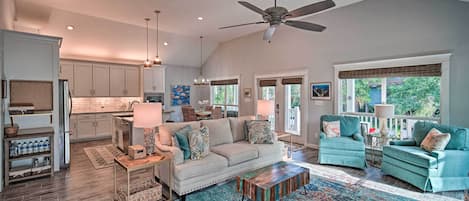 House (3 Bedrooms) | Front of property