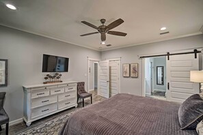 House (3 Bedrooms) | Interior - Quiet Fisherman's House w/ Hot Tub + Tropical Bar! (Dauphin Island)