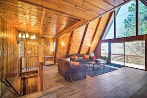 Casa (2 Bedrooms) | Interior