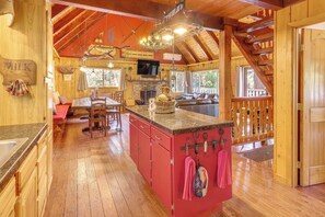 Talo (3 Bedrooms) | Sisätilat