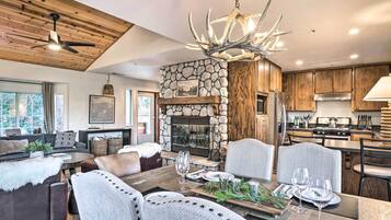 Nhà (3 Bedrooms) | Nội thất