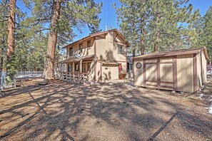 House (3 Bedrooms) | Interior - Big Bear Cabin w/ Fenced Yard: 4 Mi to Snow Summit (Big Bear City)