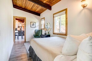 Rumah (2 Bedrooms) | Interior