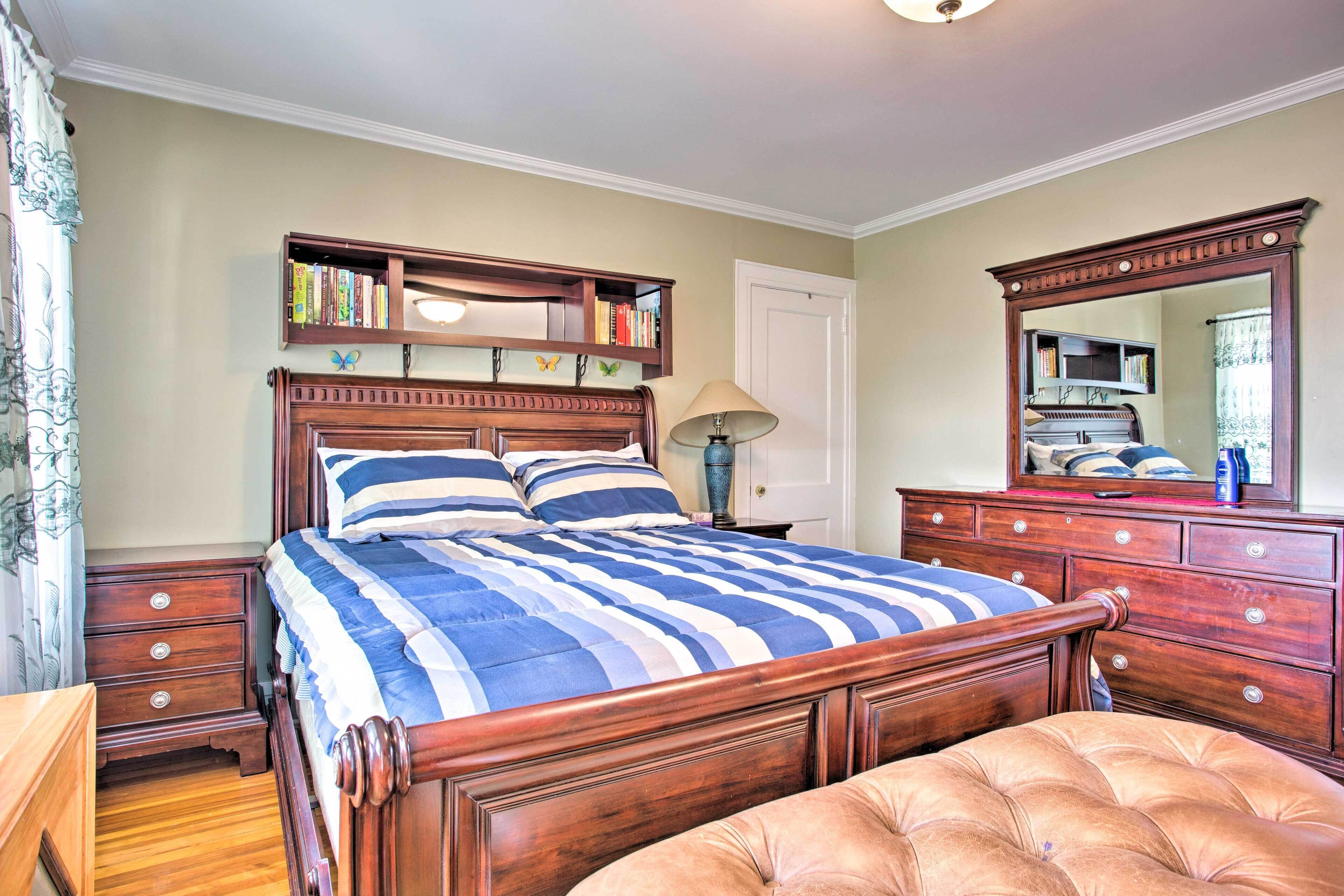 House (3 Bedrooms) | Interior