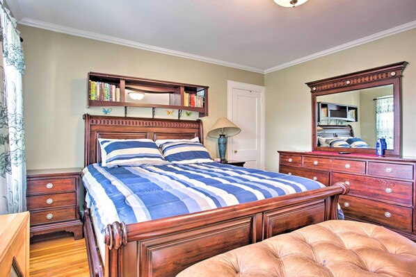 House (3 Bedrooms) | Interior