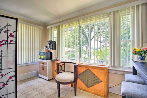 Charming Yonkers Retreat - 10 Mi to Central Park!