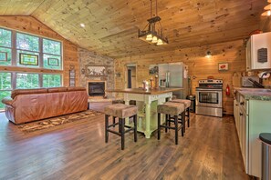 House (3 Bedrooms) | Interior - Butler Cabin on 19 Acres w/ Hot Tub & Fire Pit! (Butler)