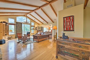 Hús (3 Bedrooms) | Að innan