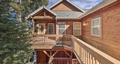 Beautiful View Home w/ Fenced Yard, 5 Mi to Lake!