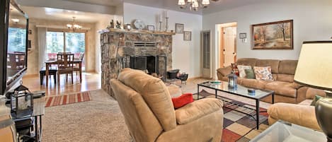 المنشأة من الداخل