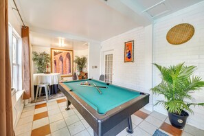 Villa (6 Bedrooms) | Interior
