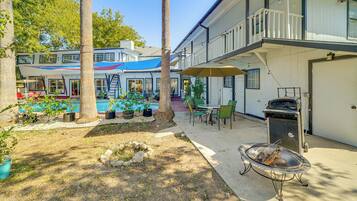 Villa (6 Bedrooms) | Interior