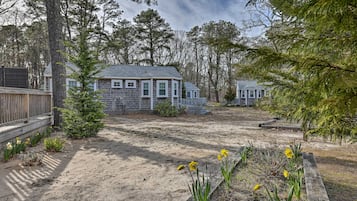 Cottage (2 Bedrooms) | Interior