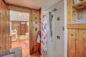 Stuga (2 Bedrooms) | Interiör